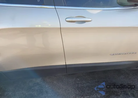 2014 Jeep Cherokee Latitude z USA, uszkodzony, nr VIN 1C4PJMCB7EW208347